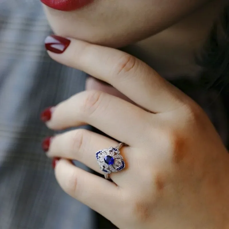 Fashion classic luxury women's light blue sapphire ring - Image 3