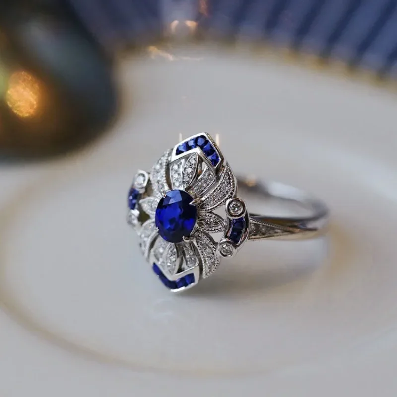 Fashion classic luxury women's light blue sapphire ring - Image 4