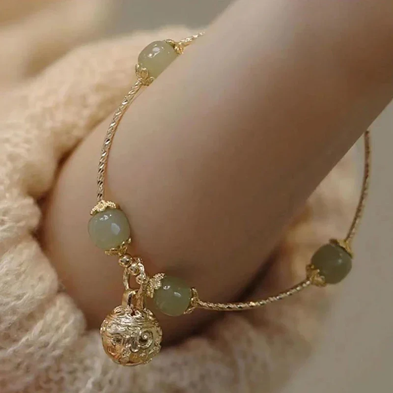 Simple Green Popcorn Beaded Crystal Bracelet for Women - Image 14